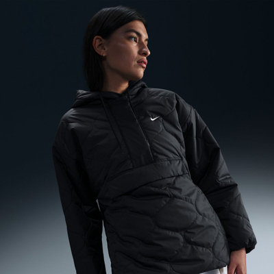Јакна Nike Sportswear Essentials Quilted Anorak, со капуљача, за жени, црна