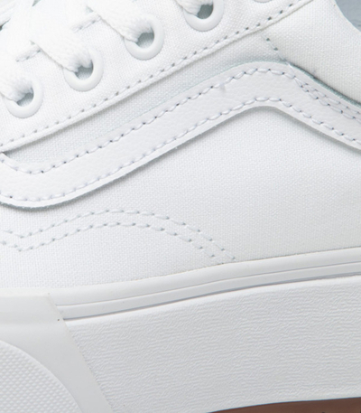 Atlete Vans Ua Old Skool Stacked VN0A4U15L5R1, të bardha, nr. 41