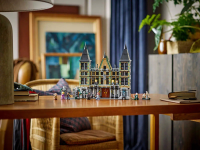 Lodër ndërtimi LEGO Harry Potter Malfoy Manor 76453, set kreativ, për fëmijë 10+, shumëngjyrëshe