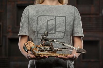 Figurë koleksioni Iron Studios The Mandalorian on Speederbike, Art Scale 1:10, shumëngjyrëshe