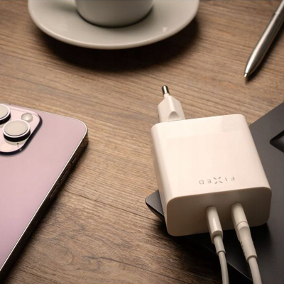 Karikues muri FIXED Travel, 2x USB C, 65W PD, i bardhë