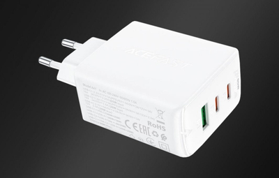 Karikues muri Acefast A41, 65W, 2x USB C 1x USB A, i bardhë