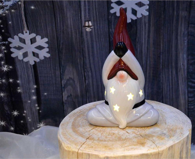 Figurinë dekorative Saska Garden Christmas Santa, LED, 20.5cm, shumëngjyrëshe