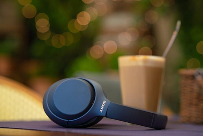 Kufje Sony WH-1000XM4, modeli 2020, blu