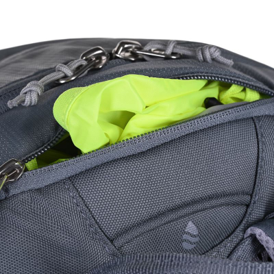 Çantë shpine për biçikletë Deuter Superbike 16 SL, 16L, me sistem ajrosje Airstripes, gri
