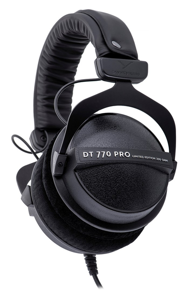Kufje Beyerdynamic DT 770 PRO 250 OHM, me kabllo, të zeza