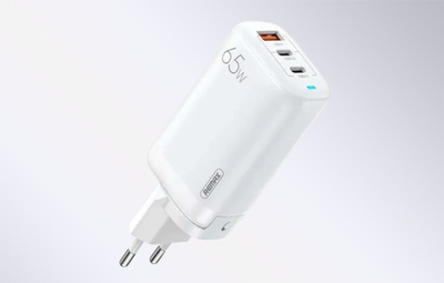 Karikues muri Remax RP-U55, 65W GaN, 2x USB-C USB-A, i bardhë