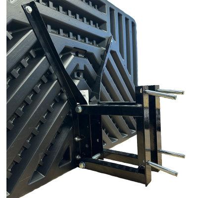Tabla basketbolli Enero Tornado, 110x70cm, rreth 45cm, e zezë me të kuqe