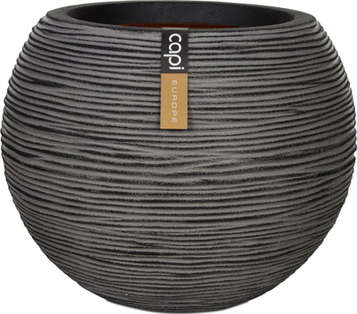 Vazo dekorative Capi Europe Ball Rib NL, 40x32 cm, nga polietilen i riciklum, gri antracit