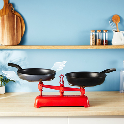 Tigan Tefal So Light H0560642, 28 cm, me shtresë jo ngjitëse, i zi