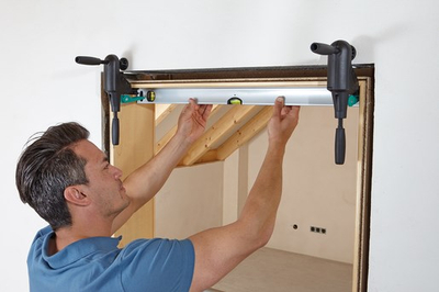 Set instalimi kornize dere Wolfcraft PRO 3676000, për gjerësi 600 1000 mm, plastik, shumëngjyrësh