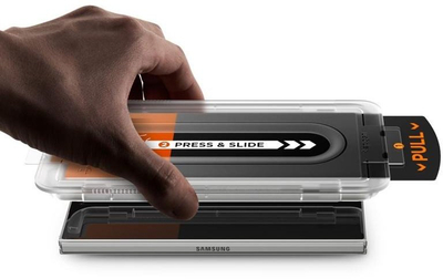 Mbrojtëse ekrani xham Spigen Glas.tR EZ Fit Pro për Galaxy Z Fold 7, transparente