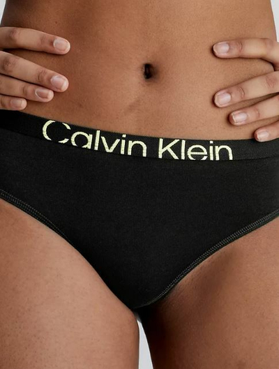 Mbathje Calvin Klein QF7401EUB1