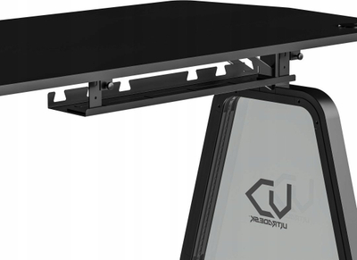 Tavolinë gaming Ultradesk BOOSTER, 136x70.5 cm, me drita RGB, e zezë