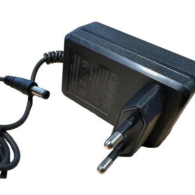 Karikues për makina lodër Enero 6V 500mAh, prizë EU, i zi