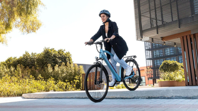 Biçikletë elektrike Cecotec Urban Pro, motor 250W, rrota 28", blu