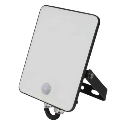 Prozhektor LED LEDVANCE Essential, 20W, me sensor lëvizjeje PIR, 4000K, i zi