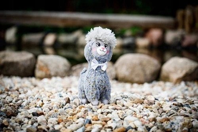 Lodër pelushi INNOGIO Alpaca Soft, 30 cm, gri