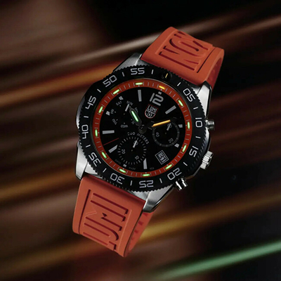 Orë dore Luminox Pacific Diver Chrono XS.3149