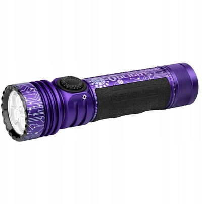 Elektrik dore Olight Seeker 4 Pro, 4600 lumene, i rikarikueshëm USB C, i zi
