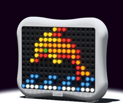 Lodër krijuese me drita Quercetti Peg Brite, 122 copa, LED, me shumë ngjyra