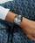 Orë dore për femra Guess Cubed GW0606L1, e argjendtë