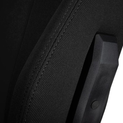 Karrige gaming Nitro Concepts E250, e rehathme ergonomike, mban deri 125 kg, e zezë