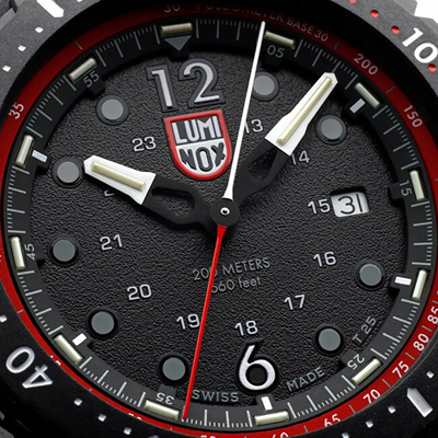 Orë për meshkuj Luminox Land ICE-SAR Arctic, e zezë/kuqe