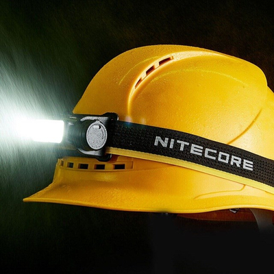 Llambë koke Nitecore NU53, 1800 lumen, rikarikueshme, e zezë