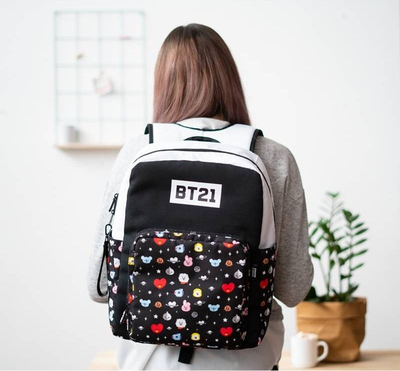 Çantë shkolle BT21 Cool Collection, me xhepa anash, lidhet me trolley, e zezë