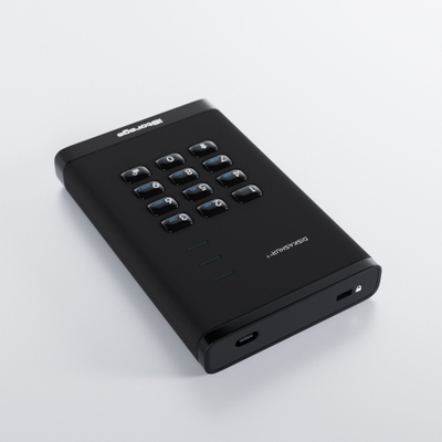 Надворешен тврда диск iStorage DiskAshur, 2TB, USB, црн