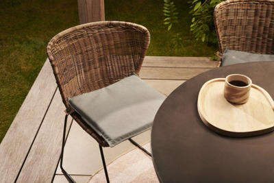 Jastëk ngrohës Duux Heated Seat Pad, 40x40cm, memory foam me bateri, gri