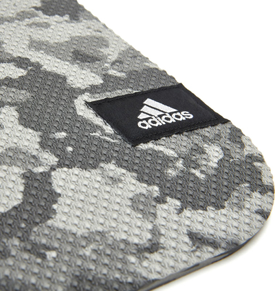 Tapet stërvitje adidas ADMT-13231GR, shkumë NBR, antirrëshqitës, zi me gri