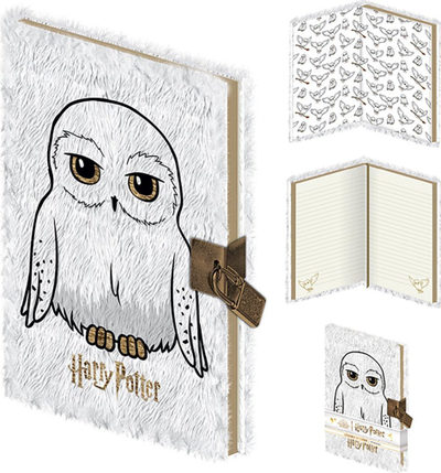 Fletore me kapak të fortë Pyramid International Harry Potter Fluffy Hedwig, A5, me çelës