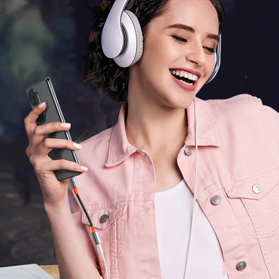 Adapter audio Mcdodo USB C në AUX 3.5mm, DAC, i zi