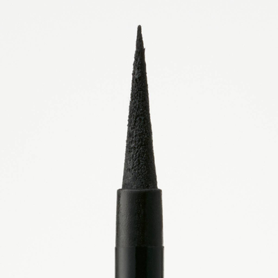 Течен ајлајнер Byredo Technical Black, 1.7ml, црн