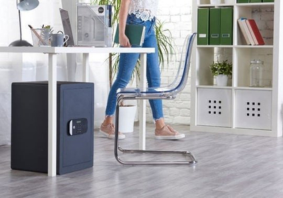 Сеф Yale Maximum Security Professional Safe, висок степен на сигурност, моторизирано заклучување, црн