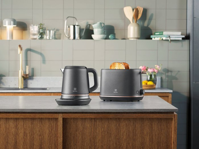 Toaster Electrolux E7T1-6BP, 2 feta, 1000W, i zi
