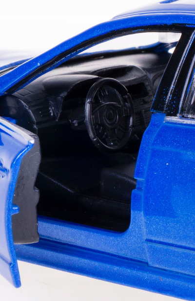 Makina Subaru WRX STI, model 2010 Blue Daffi, blu e kalter
