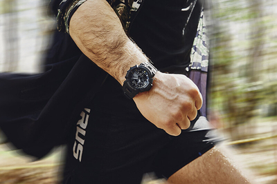 Orë për meshkuj Casio G-Shock Step Tracker GBA-900-1AER (656), e zezë