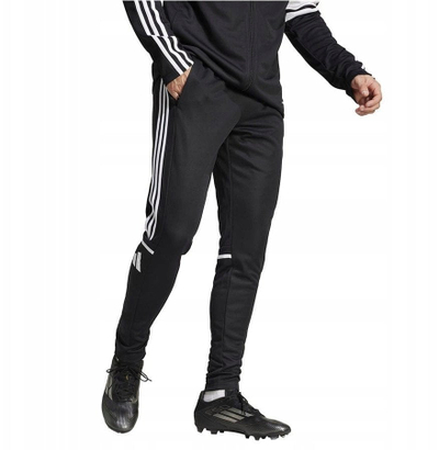 Pantallona trajnimi adidas Squadra 25 M JE2782, poliester i ricikluar, xhepa me zinxhir, të zeza