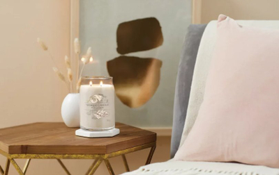 Qiri Yankee Candle Signature Warm Cashmere, i madh, 567g