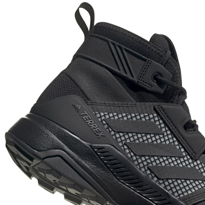 Atlete malore Adidas Terrex Trailmaker Mid GTX me Gore‑Tex, shollë Traxion, ngjyrë e zezë