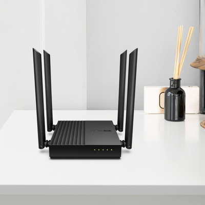 Router Wi-Fi TP-Link Archer A64, AC1200, 4 antena, i zi
