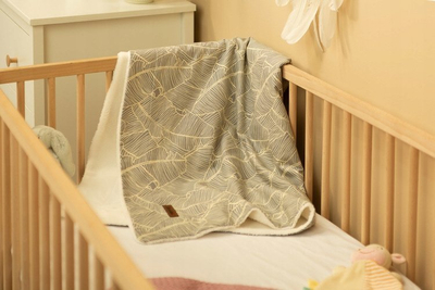 Batanije për bebe Plush Eco Stripes, 80x100 cm, pambuk dhe plush, shumëngjyrëshe