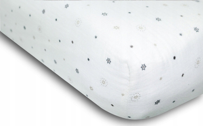 Çarçaf me gomë BabyMatex Muslin Design, 60 x 120 cm, muslin pambuku, i bardhë me yje