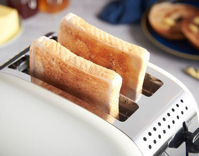 Toster Russell Hobbs Colours Plus 26551-56, 2 feta, 1600 W, bezhë