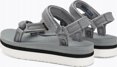 Sandale Teva W'S Flatform Universal Mesh Print, me platformë të lartë, për goca, gri