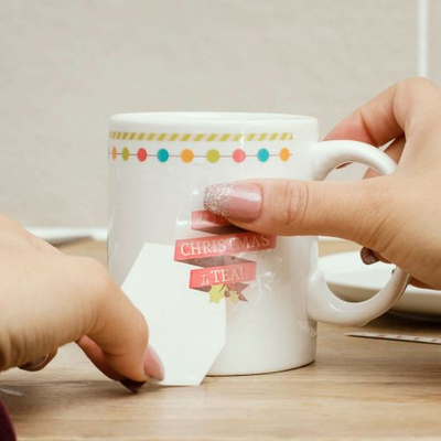 Шолја Thumbs Up Make a Christmas, 350 ml, со стикери, шарена