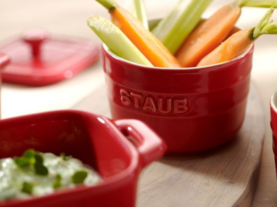 Ramekin qeramik Staub Round, 8cm, rezistent ndaj nxehtësisë, i kuq